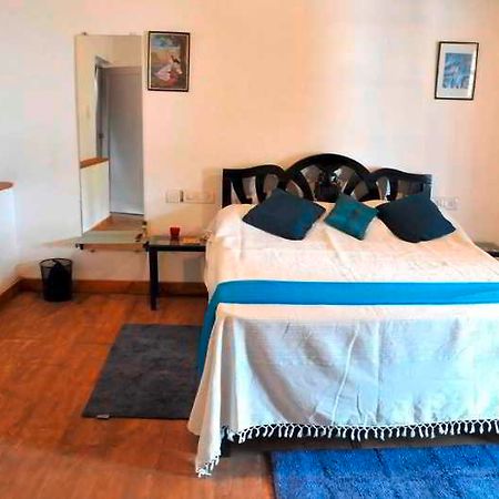 Mitaroy Suites Goa Панаджи Екстериор снимка